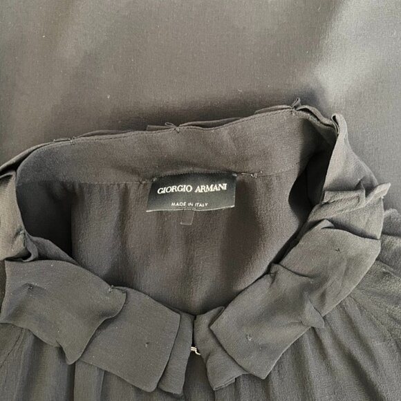 Giorgio Armani silk sheer unique collar blouse size 44 - Picture 6 of 7